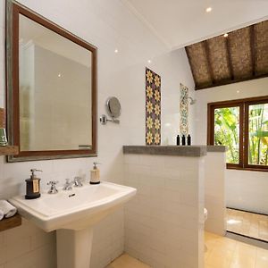 Grand Deluxe King Room